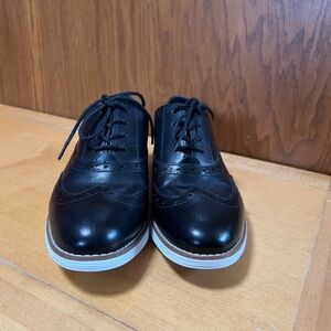 Women's ØriginalGrand Wingtip Oxfords - Black-Optic White
